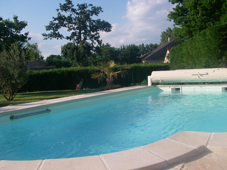 La piscine du gîte